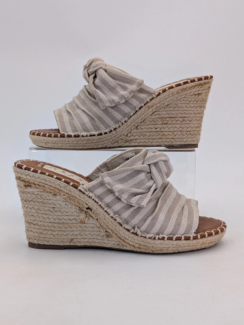 Sugar Hundreds Sz 10M Cream/Tan Canvas Knotted Bow Espadrille Wedge Mule